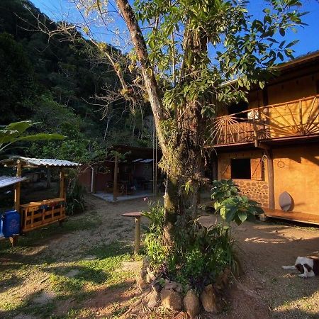 Villa Cambuca Surf Skate Ubatuba Exterior foto
